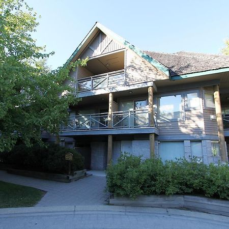 Valhalla Condos By Whistler Retreats Exterior photo