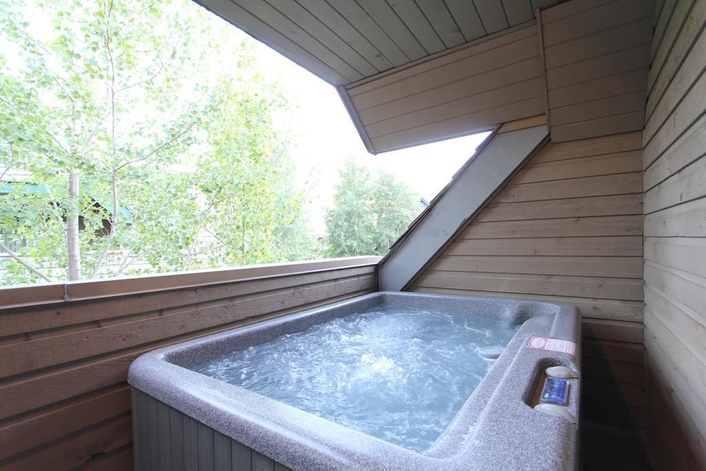 Valhalla Condos By Whistler Retreats Room photo